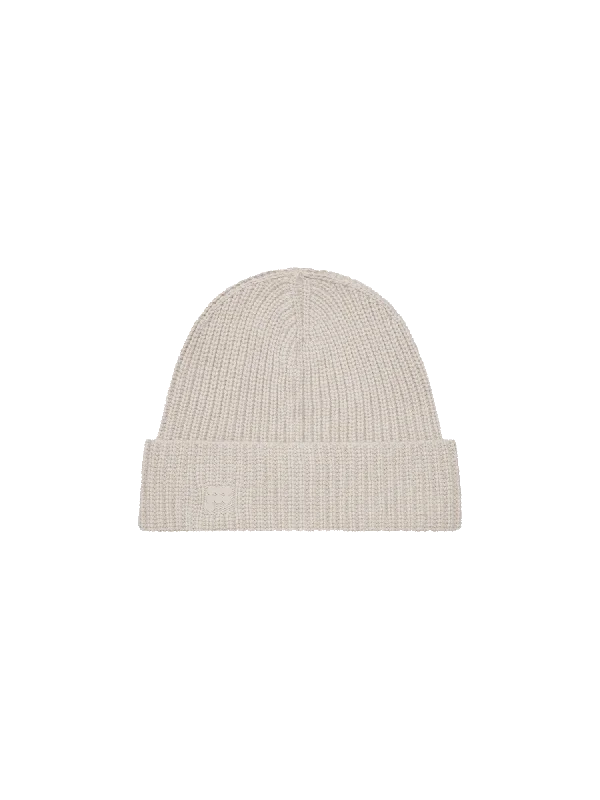 Jackets With Softshell Fabric-Recycled Cashmere Hat—oatmeal