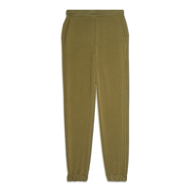 Pants For Factory Workers-Softstreme Relaxed High-Rise Pant - Resale