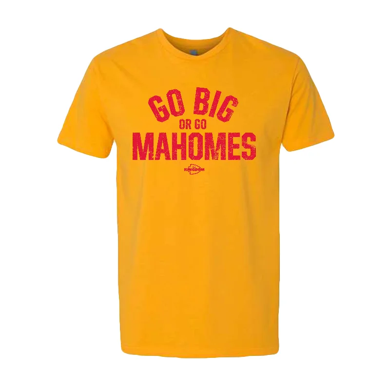 T-Shirt With Personalized Name-Go Big or go Mahomes" Red Vintage T-shirt For Kansas City Football Fans